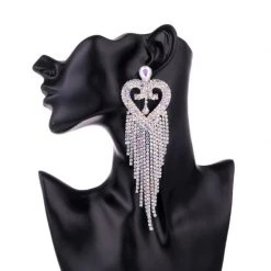 THE LUMi SHOP SPRING 2022 Diamond Heart Rhinestone Earrings