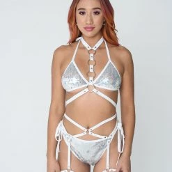 THE LUMi SHOP Pure White Leg Harness