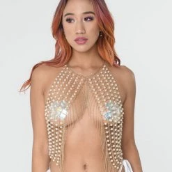 THE LUMi SHOP Pearl Tassel Chain Halter Top