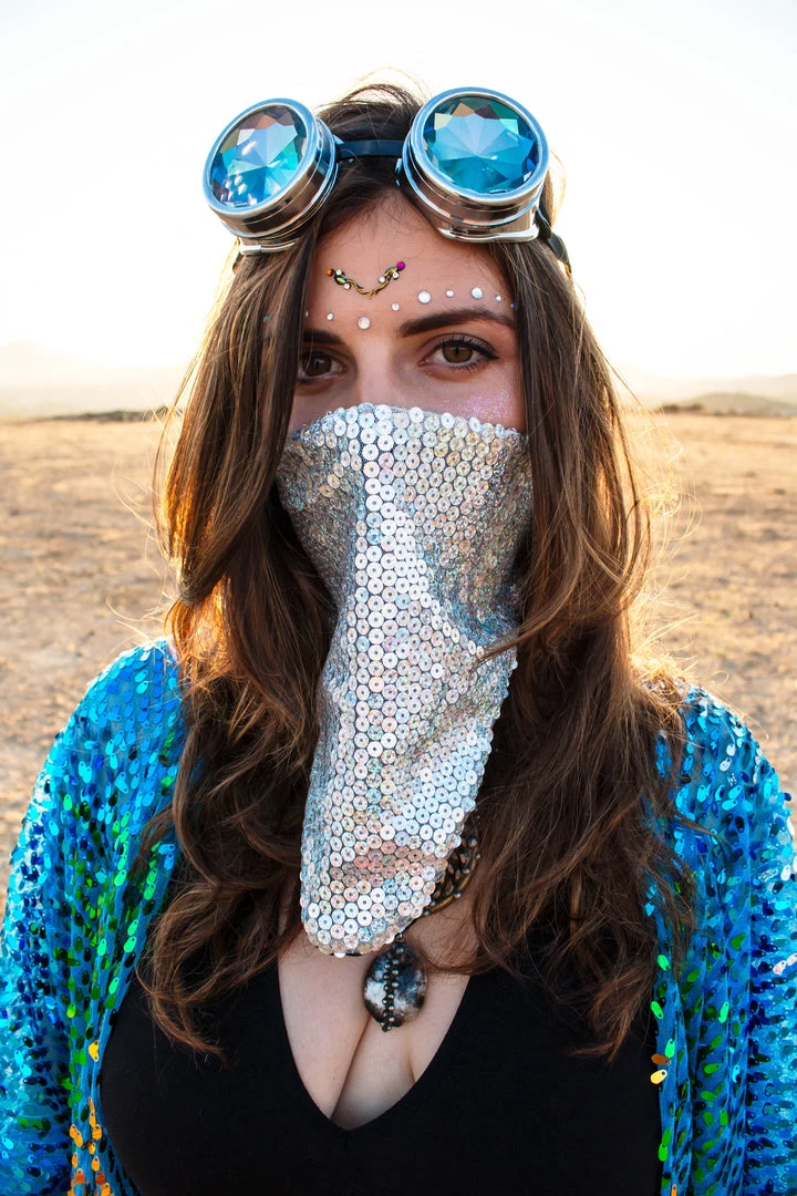 THE LUMi SHOP Sequin Bandana & Face Mask - Holographic Sequin Bandanas 3 THE LUMi SHOP Sequin Bandana & Face Mask - Holographic Sequin Bandanas