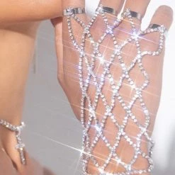 THE LUMi SHOP Silver Rhinestone Hand Glove