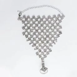 THE LUMi SHOP SPRING 2022 Diamond Rhinestone Hand Glove W/ Ring